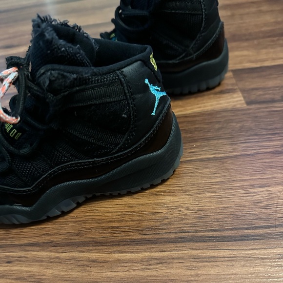 Air Jordan 11 Retro Gamma Blue PS Sneakers, Size: 8C - Picture 8 of 12